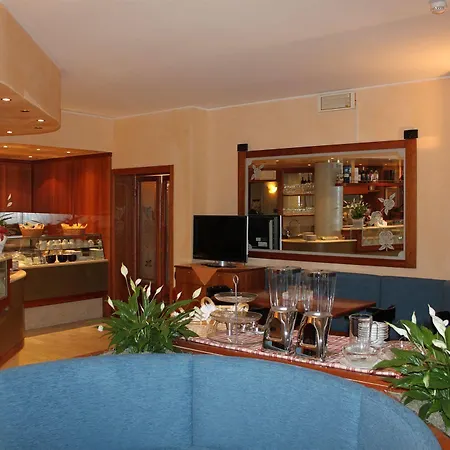 Appart hôtel Rosa 3*